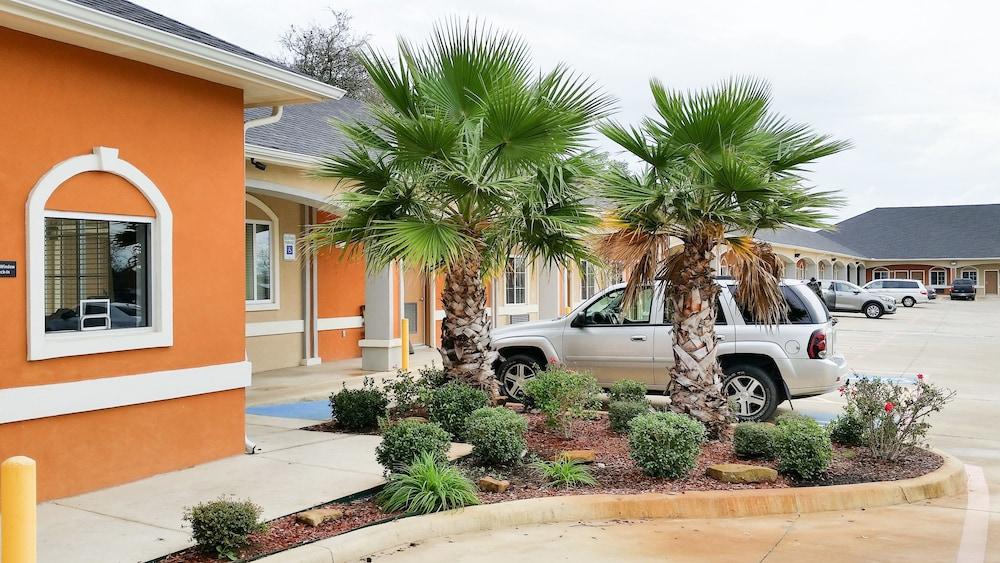 Studio 6-Pleasanton, Tx Exteriör bild